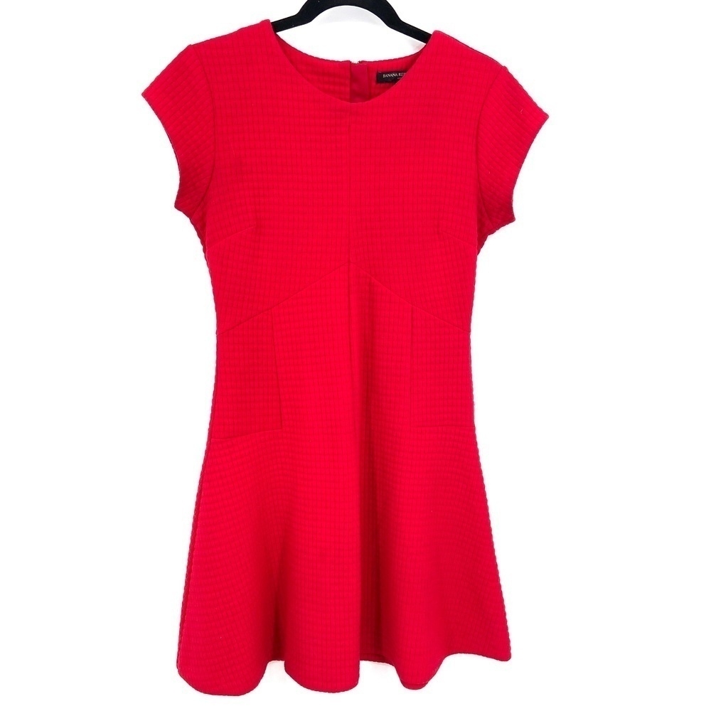 BANANA REPUBLIC Red Textured Short Sleeve Back Zip Stretch Mini Dress Size 0